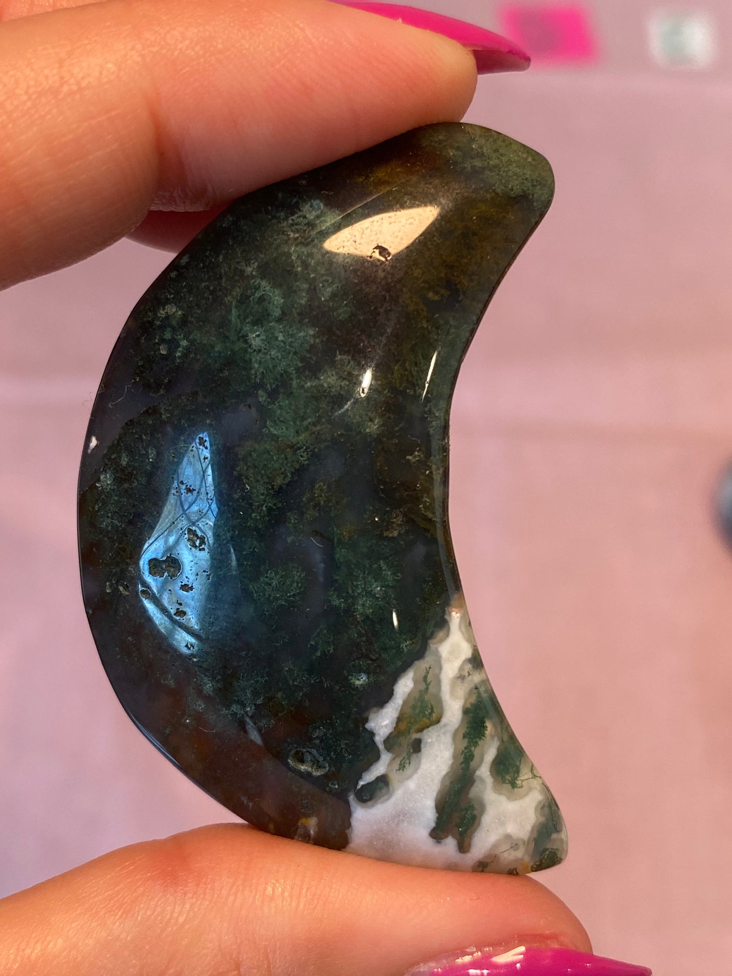 Moss Agate Palm Stone