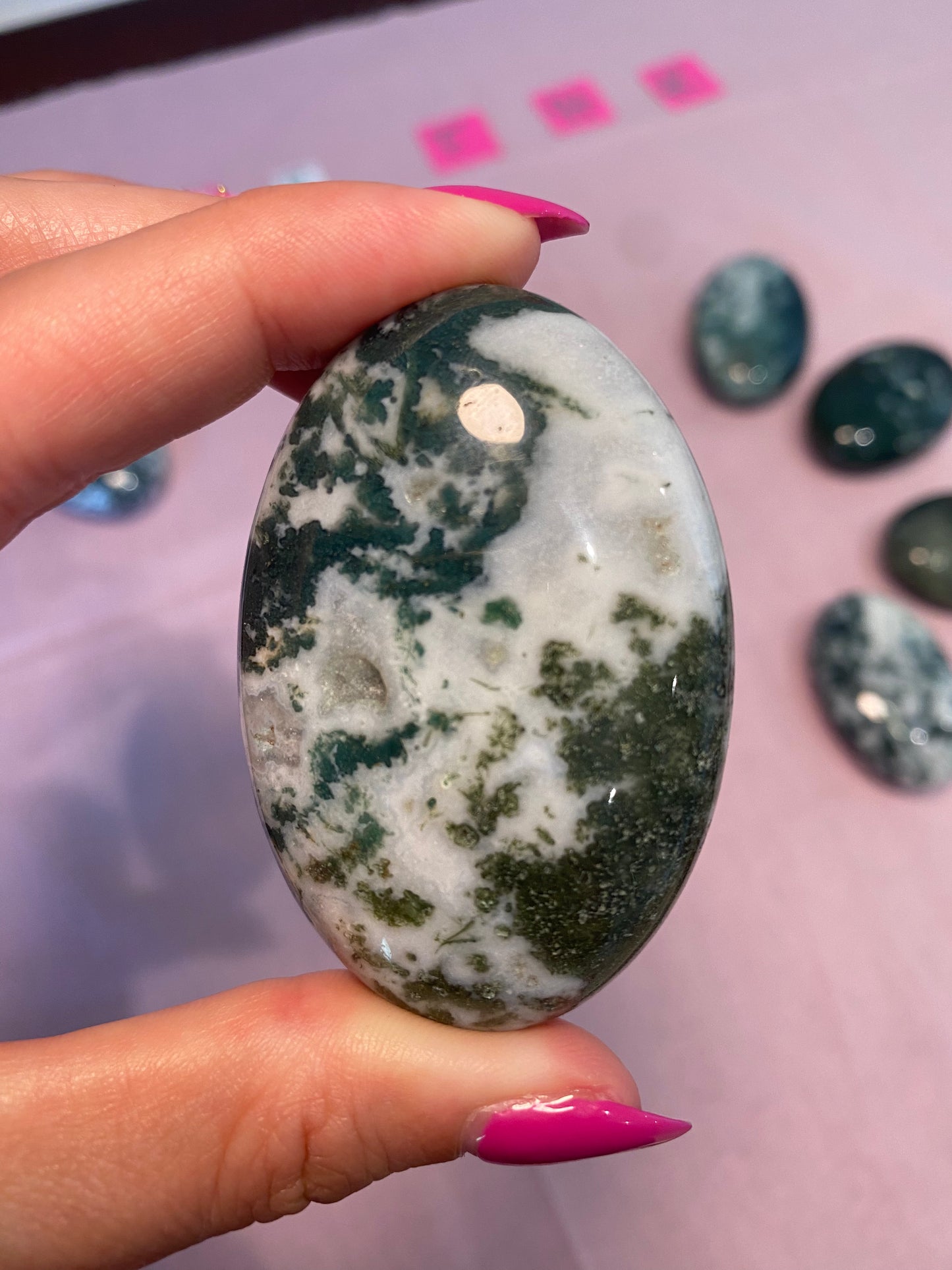 Moss Agate Palm Stone