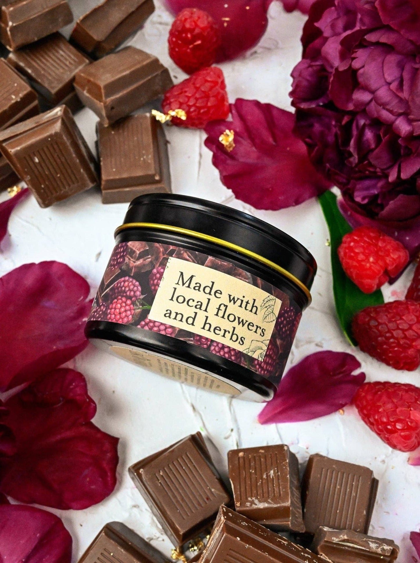 COCOA LUXE Chocolate Raspberry Candle: 4 oz + 8oz