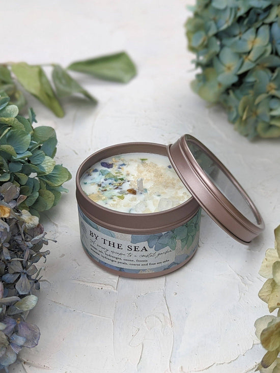 By the Sea - Hydrangea and Sea Salt Candle: 4 oz