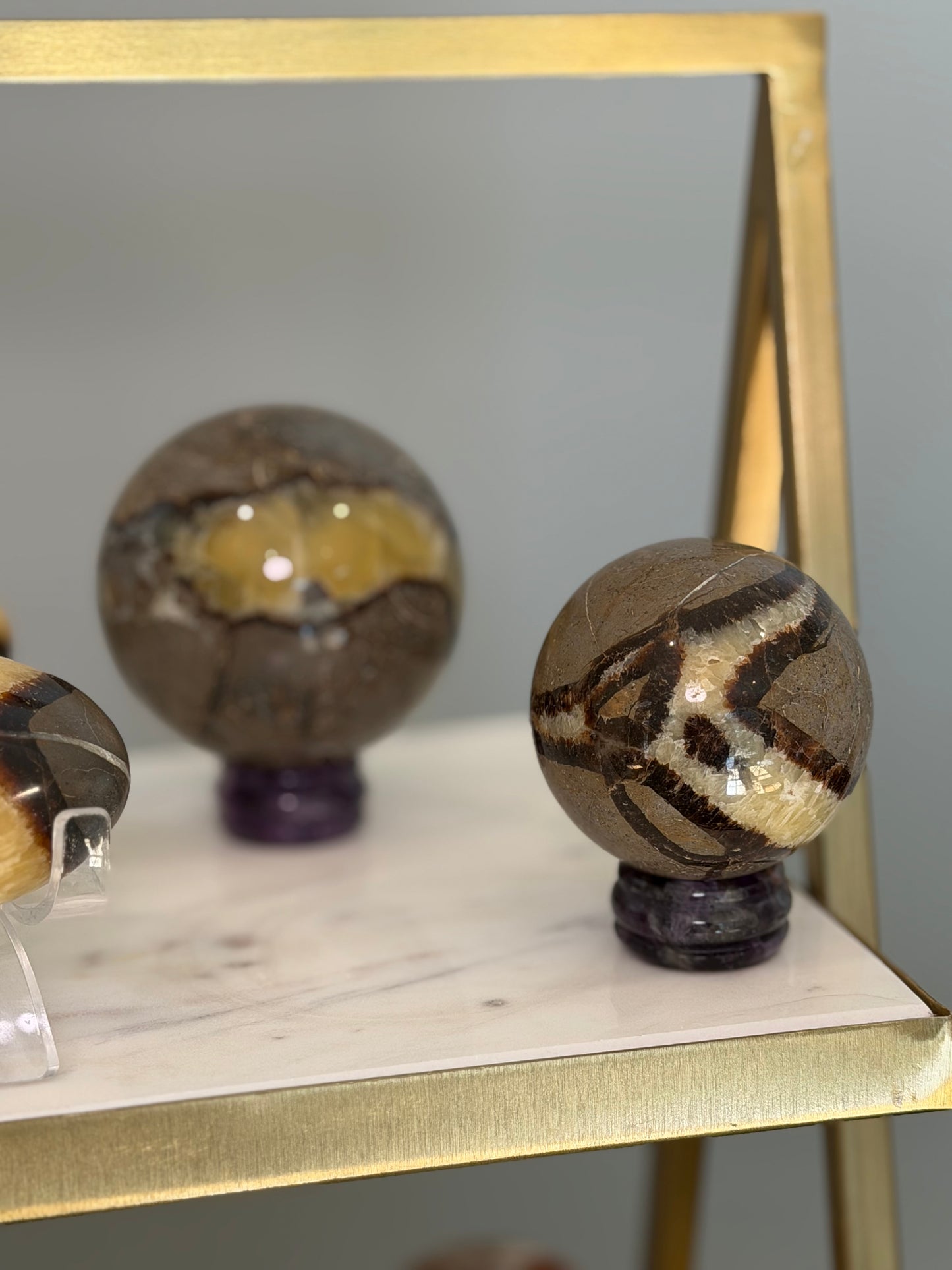 Septarian Sphere (50–85mm) – Grounding, Strength & Earth Energy