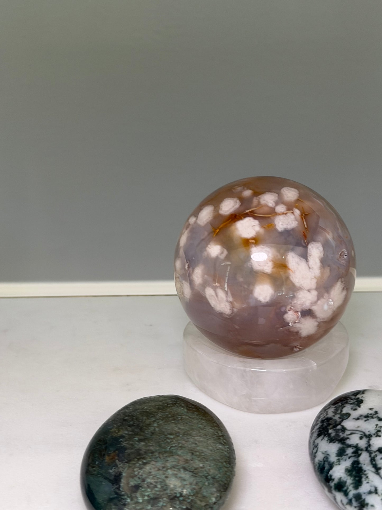 Flower Agate Sphere (2–2.5”) – Gentle Growth & Heart-Led Expansion