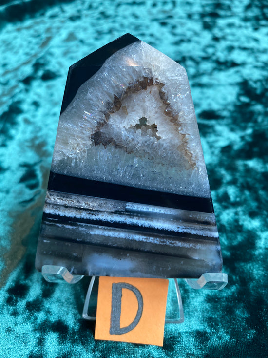 Black Onyx Obelisk