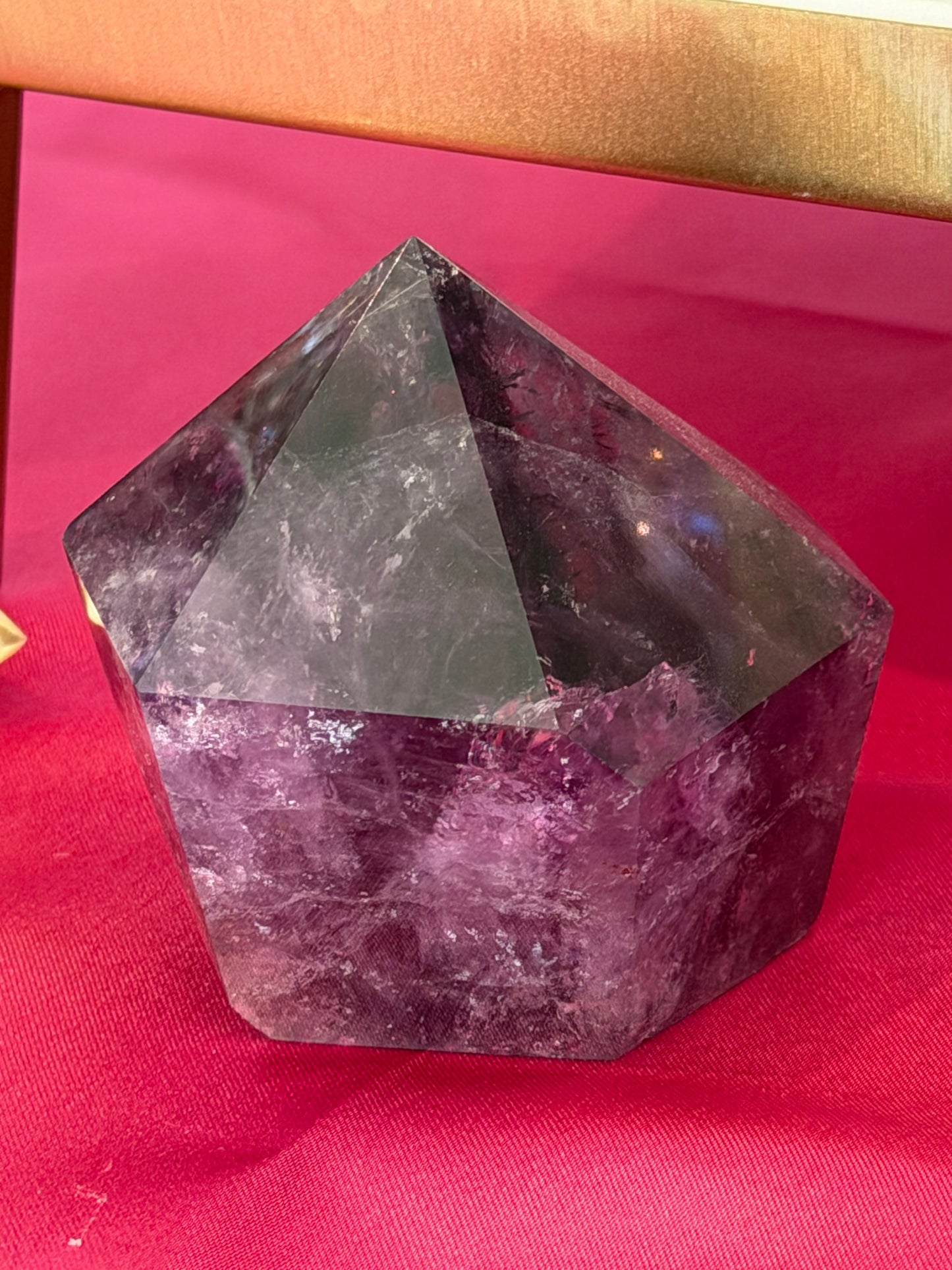 Amethyst Tower Point – Brazil