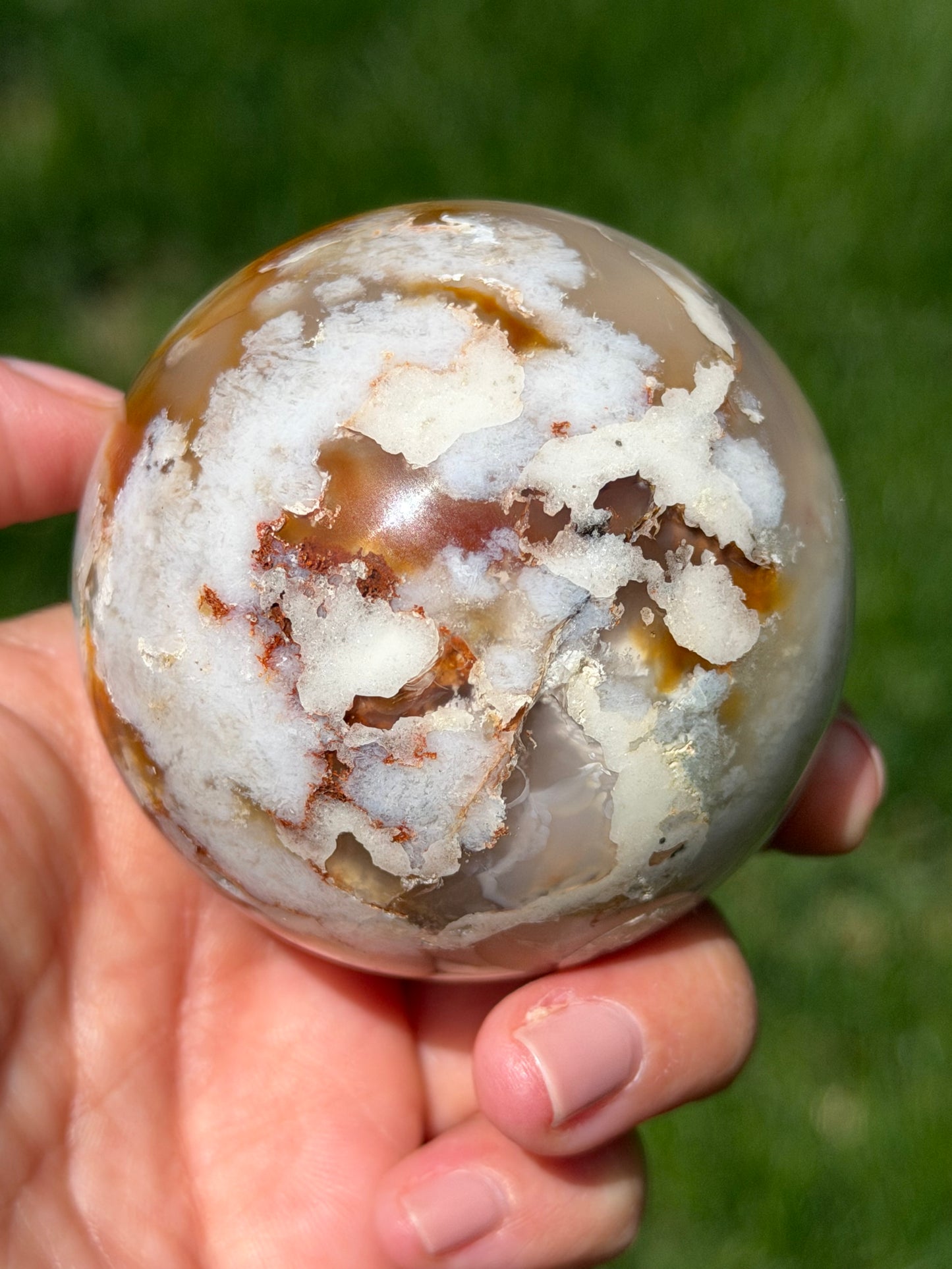 Flower Agate Sphere (2–2.5”) – Gentle Growth & Heart-Led Expansion
