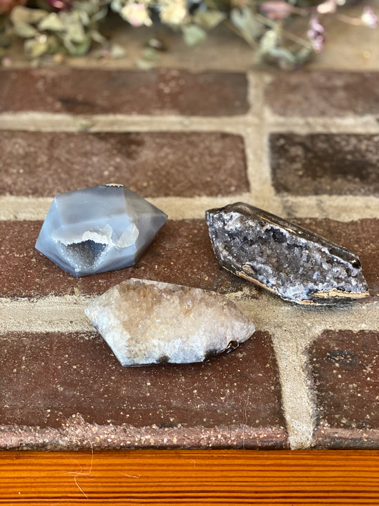 Double Terminated Agate Points