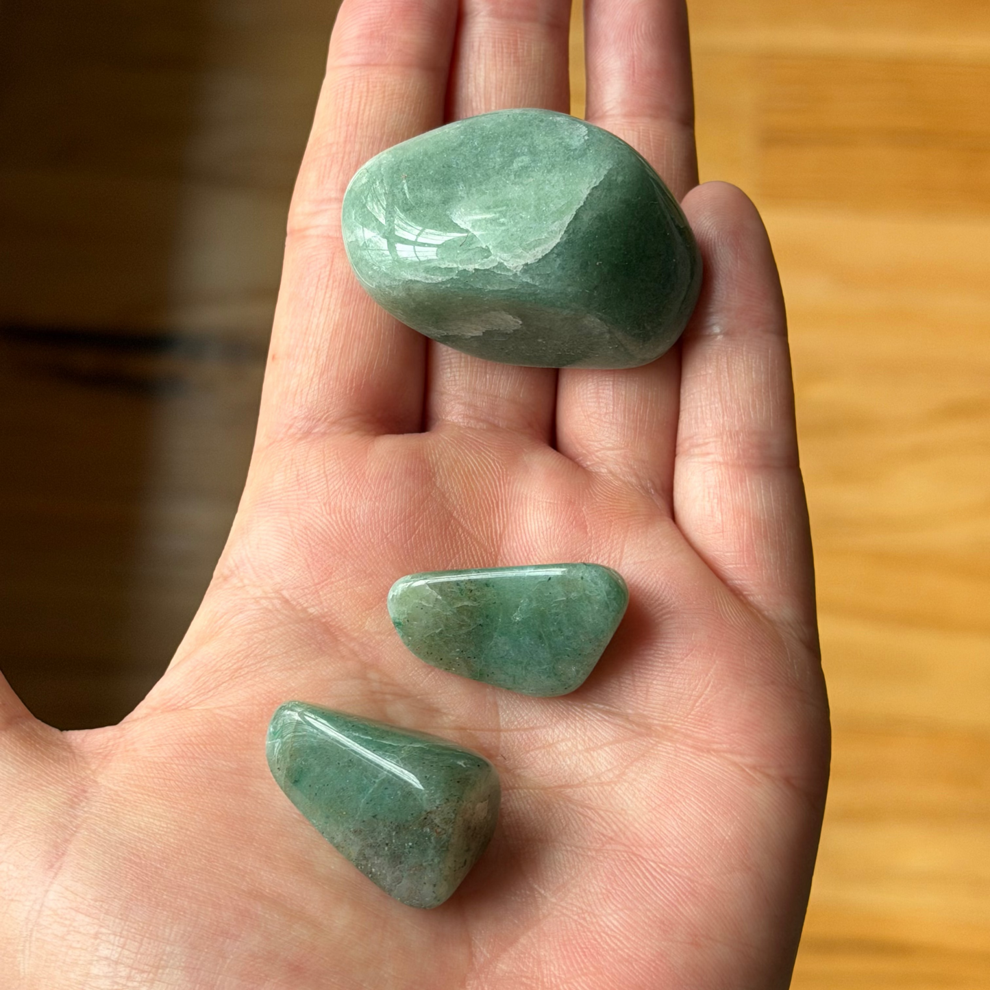 Green Aventurine Tumble – Crystal for Growth & Prosperity