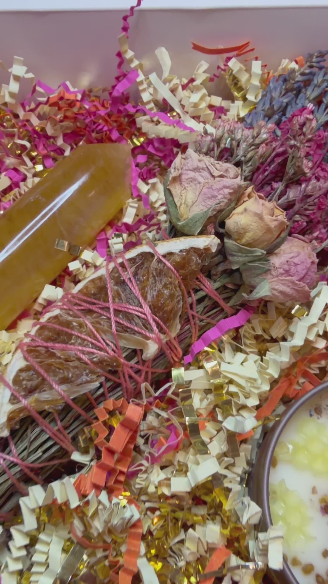 Load and play video in Gallery viewer, Grapefruit, Lavender &amp;amp; Rose Smudge Stick – Citrus Energy Clearing Bundle
