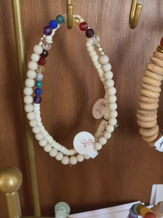 Load and play video in Gallery viewer, Chakra Bracelet with River Rock
