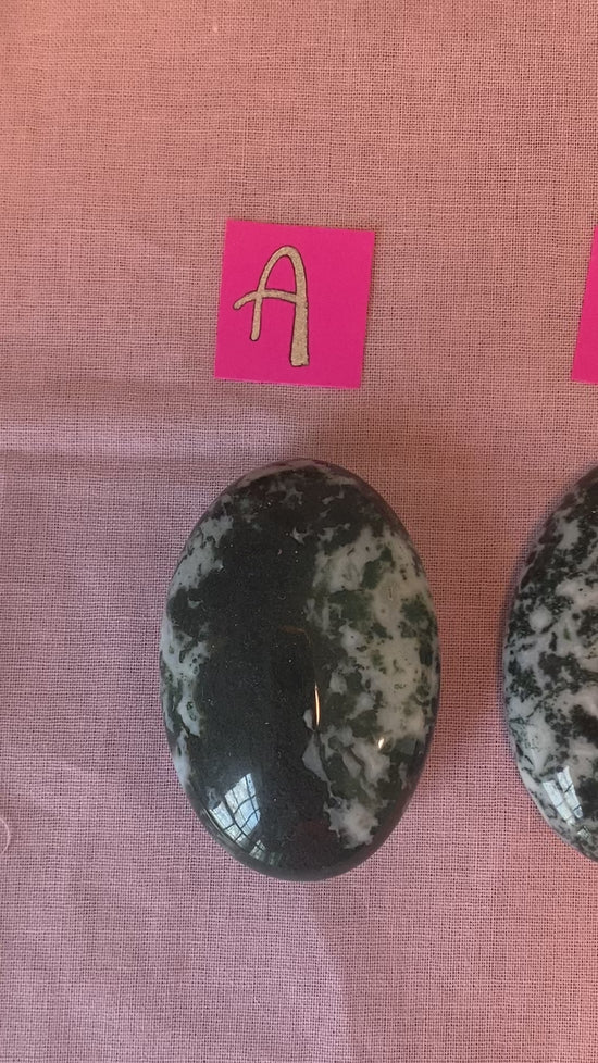 Load and play video in Gallery viewer, Moss Agate Palm Stone
